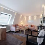 Stroenhof Apartmán *