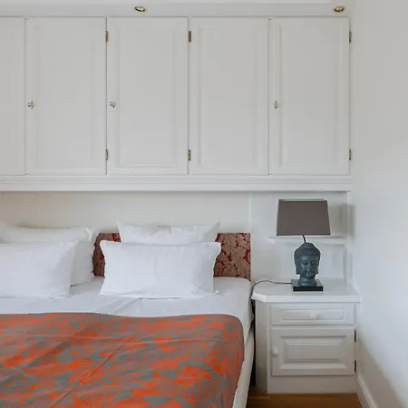 Stroenhof Apartment