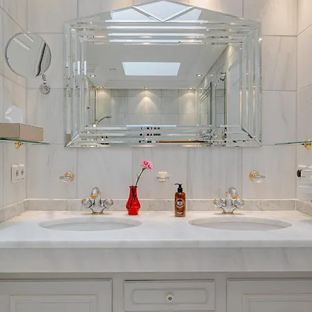 Stroenhof アパート カンペン