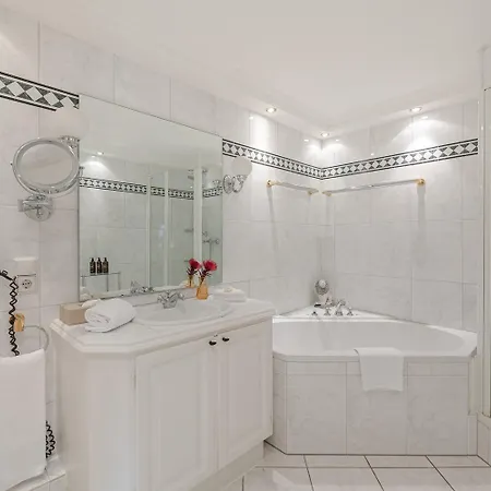 Stroenhof カンペン