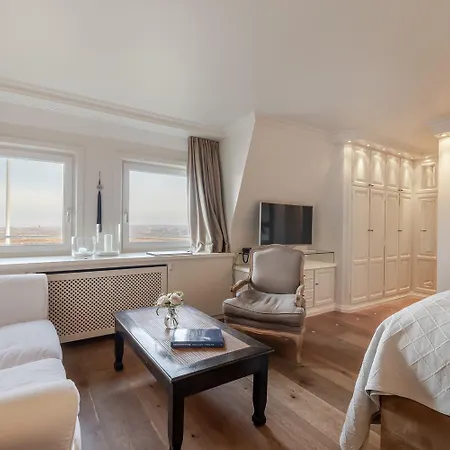 Stroenhof アパート カンペン